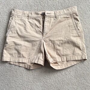 Banana Republic Tan Flat Front Women’s Shorts